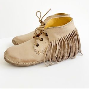 CINCH fringed leather moccasin boots sz. 6.5